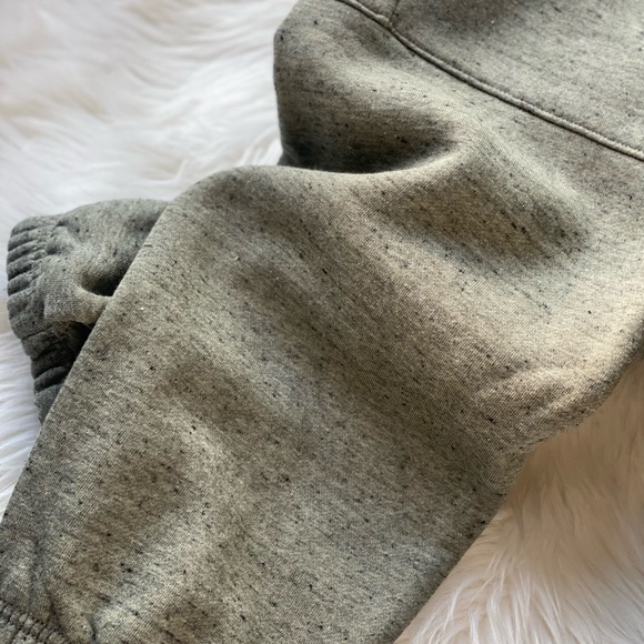 VRST Sweatshirt sweatpants set medium - Picture 12 of 12